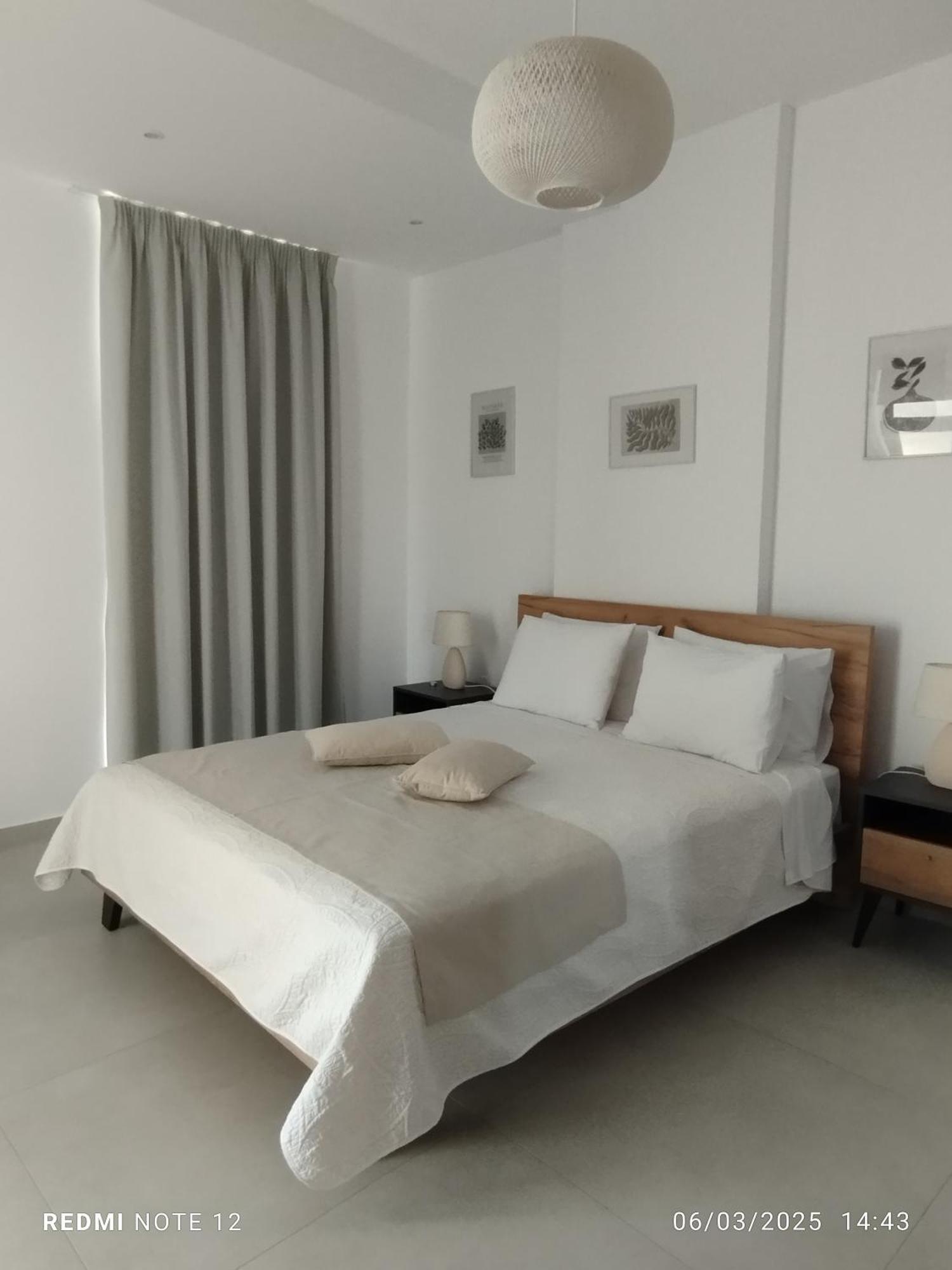 Cream Cozy Getaway - 3 Pearls Pool Retreat Apartment Dempla Екстериор снимка